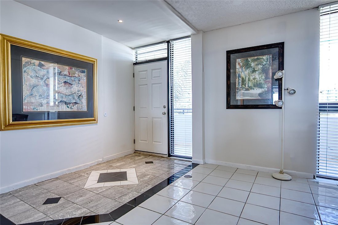 Condo in Hillsboro Beach, Florida, United States 4 - 18319344