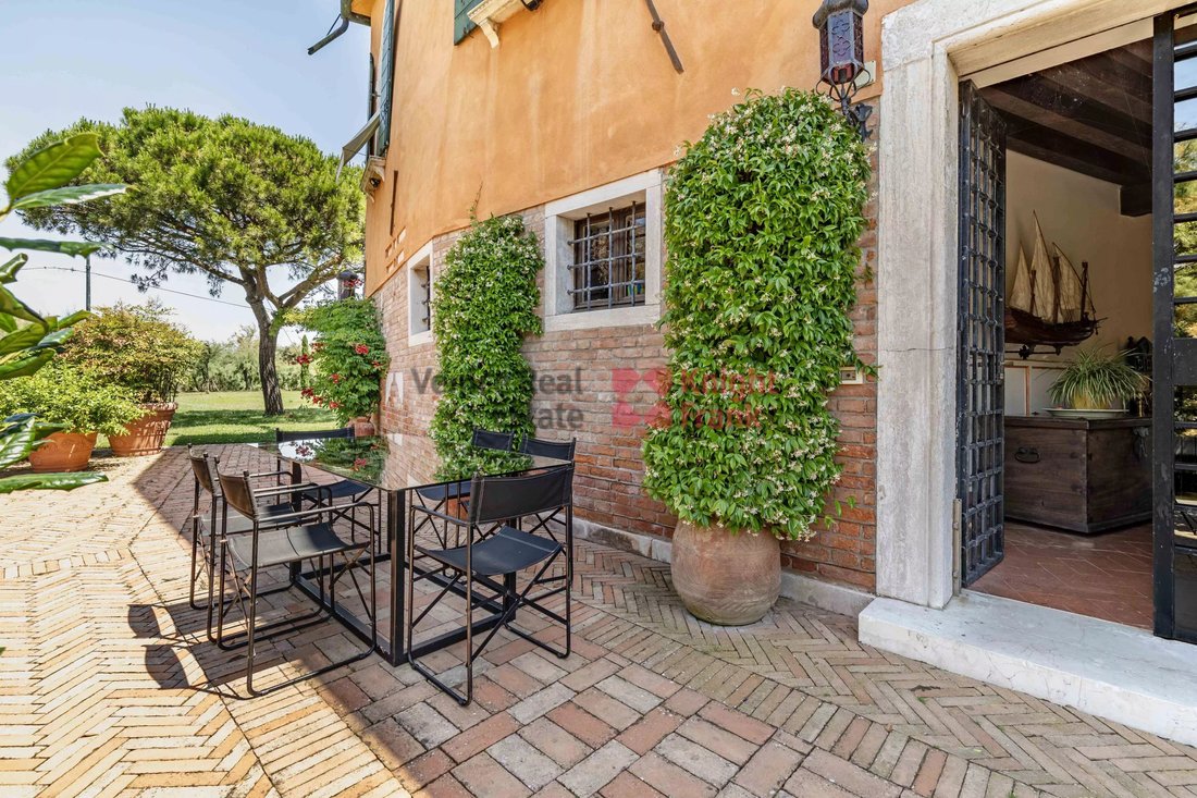 Villa in Torcello Island, Veneto, Italy 3 - 18319595