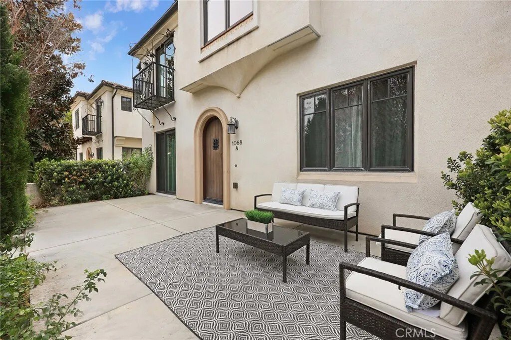 Condo in Arcadia, California, United States 5 - 18318445