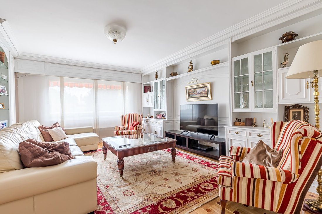 Appartamento a Pozuelo de Alarcón, Madrid, Spagna 2 - 18320436
