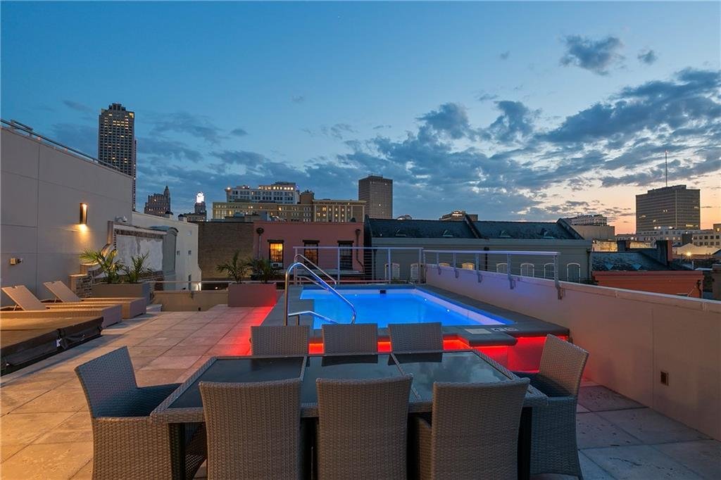 Condo in New Orleans, Louisiana, United States 5 - 18320875