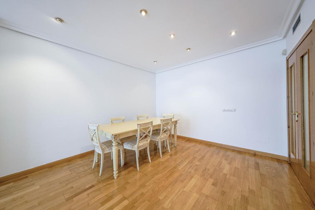 Apartment in Hortaleza, Madrid, Spain 5 - 18319850