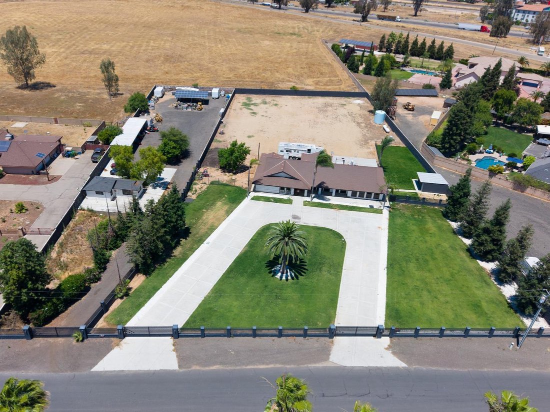 Casa a Fresno, California, Stati Uniti 2 - 18319516