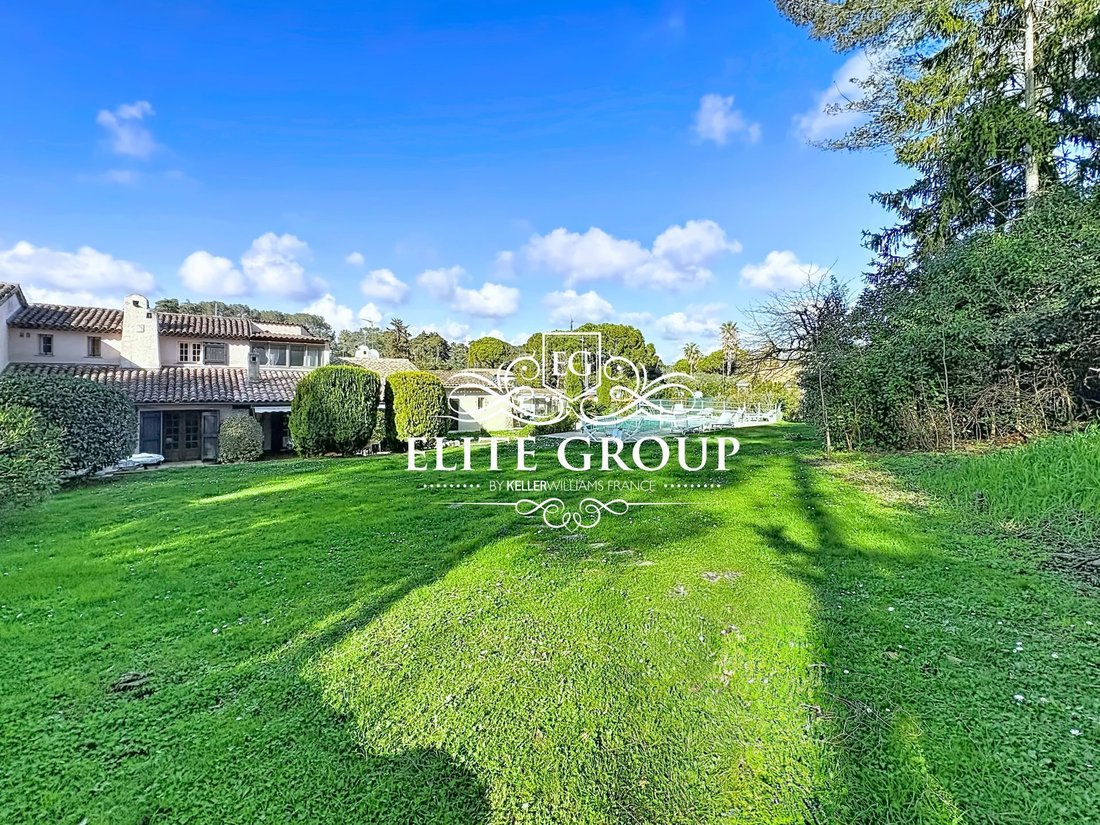 House in Mougins, Provence-Alpes-Côte d'Azur, France 1 - 18319707