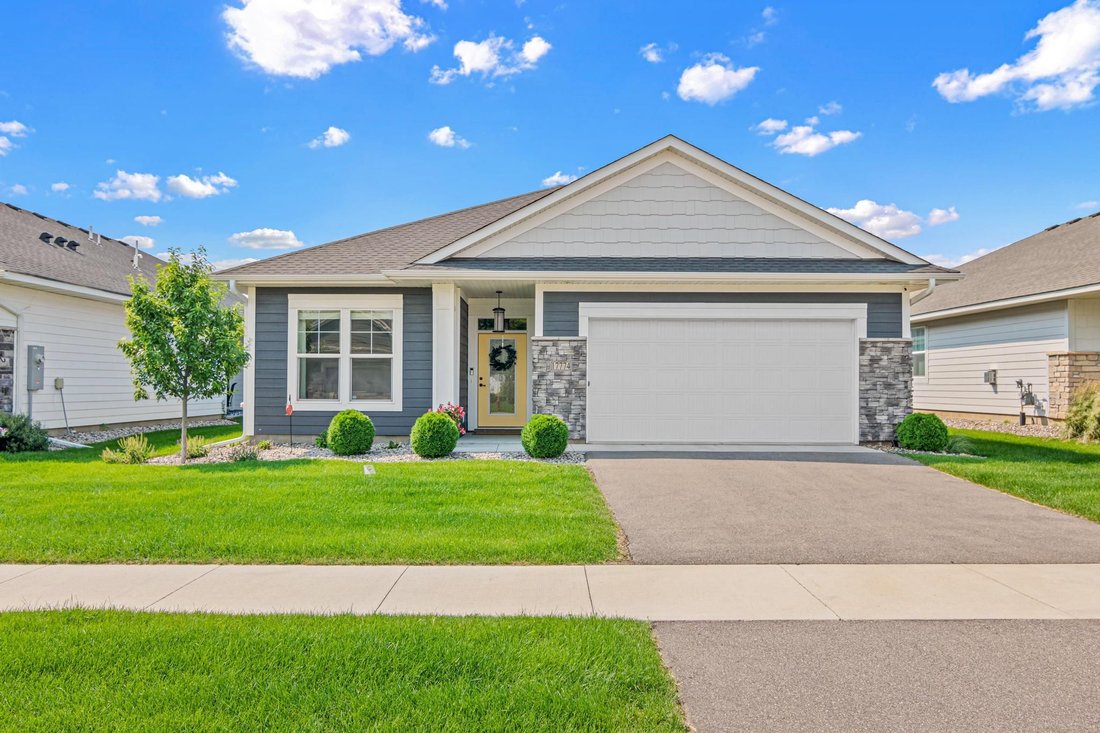 House in Lakeville, Minnesota, United States 1 - 18320456