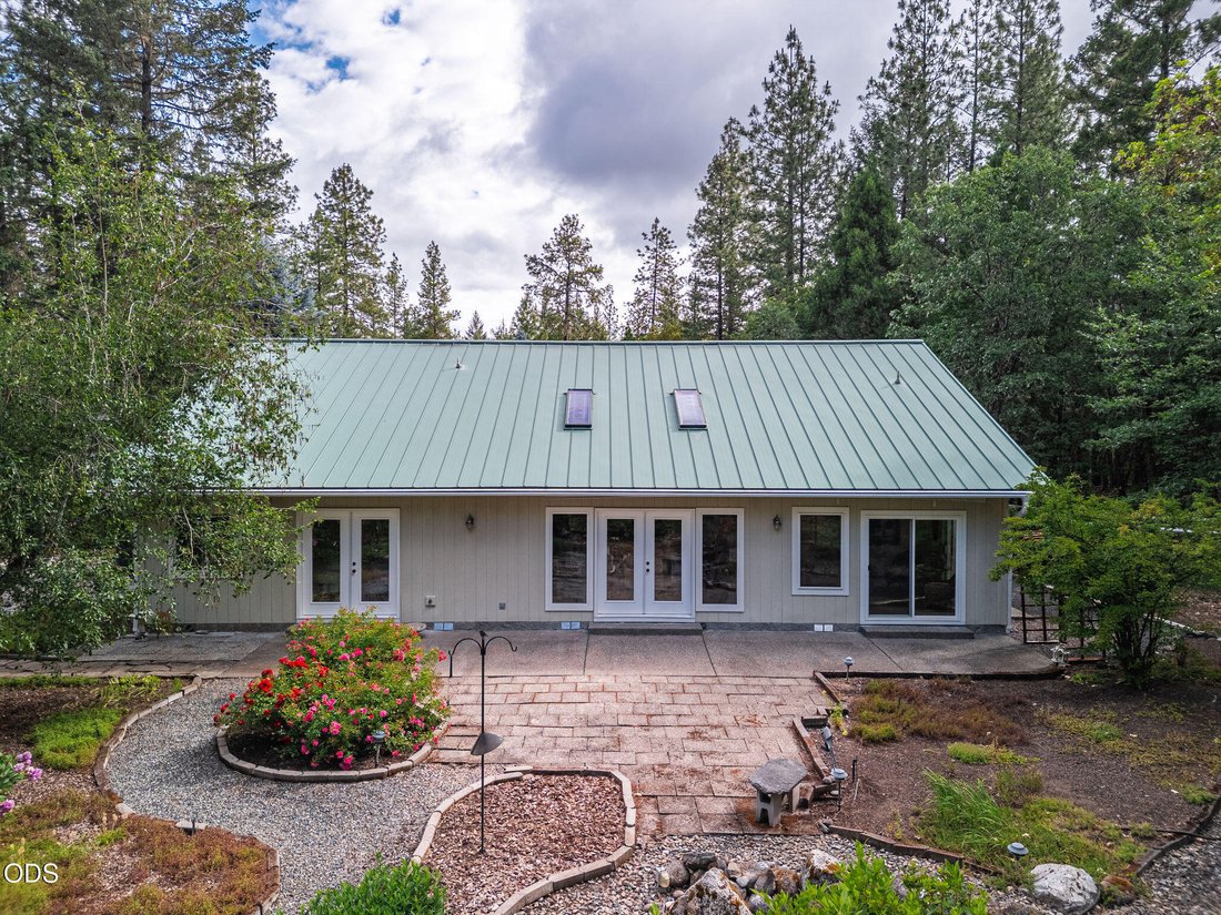 House in Grants Pass, Oregon, United States 4 - 18318529