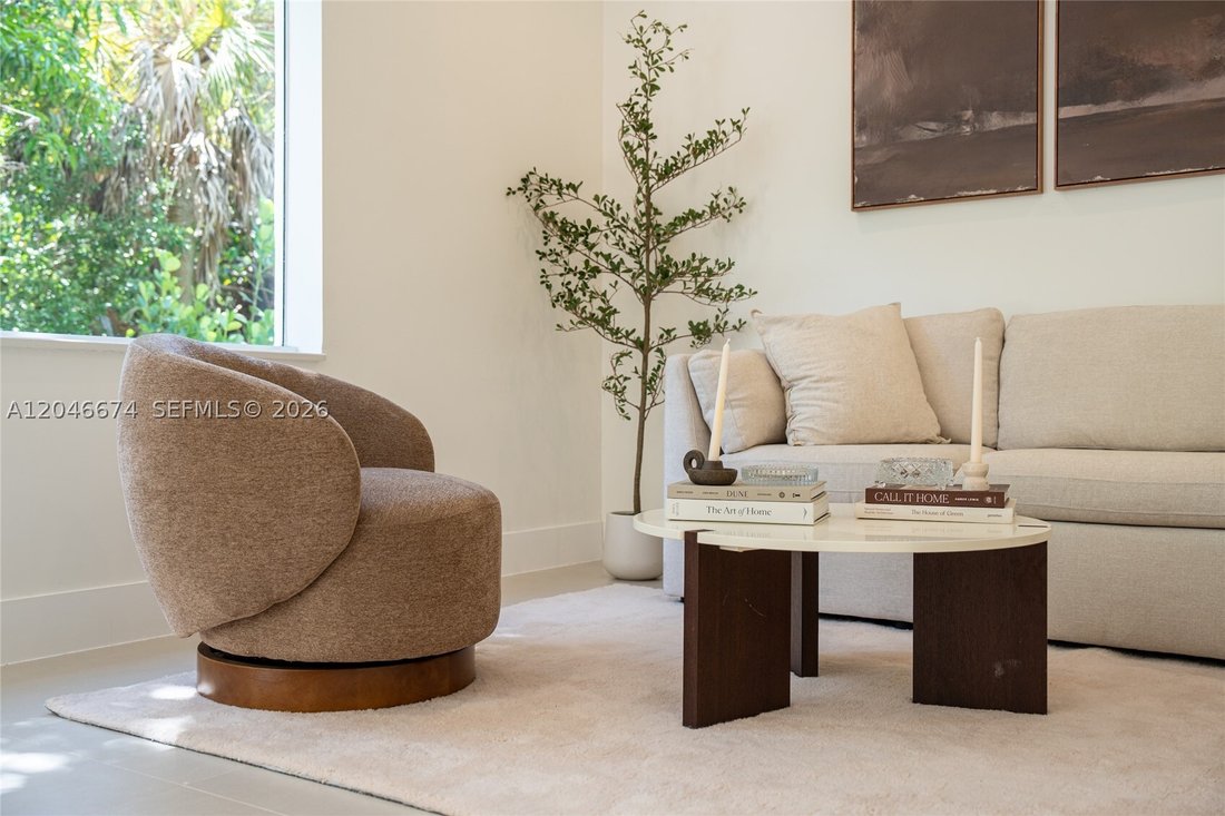 House in Miami, Florida, United States 5 - 18321794