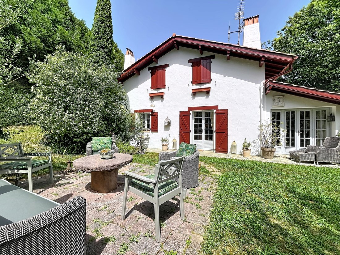 House in Saint-Pée-sur-Nivelle, Nouvelle-Aquitaine, France 2 - 18320643
