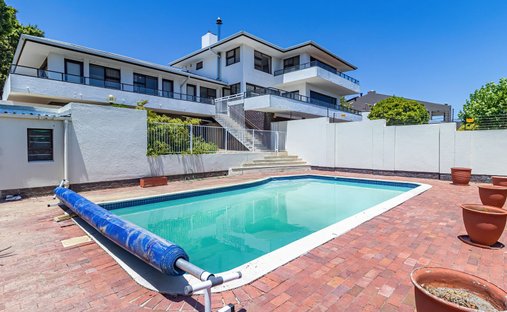 House in Cape Town, Western Cape, South Africa 1