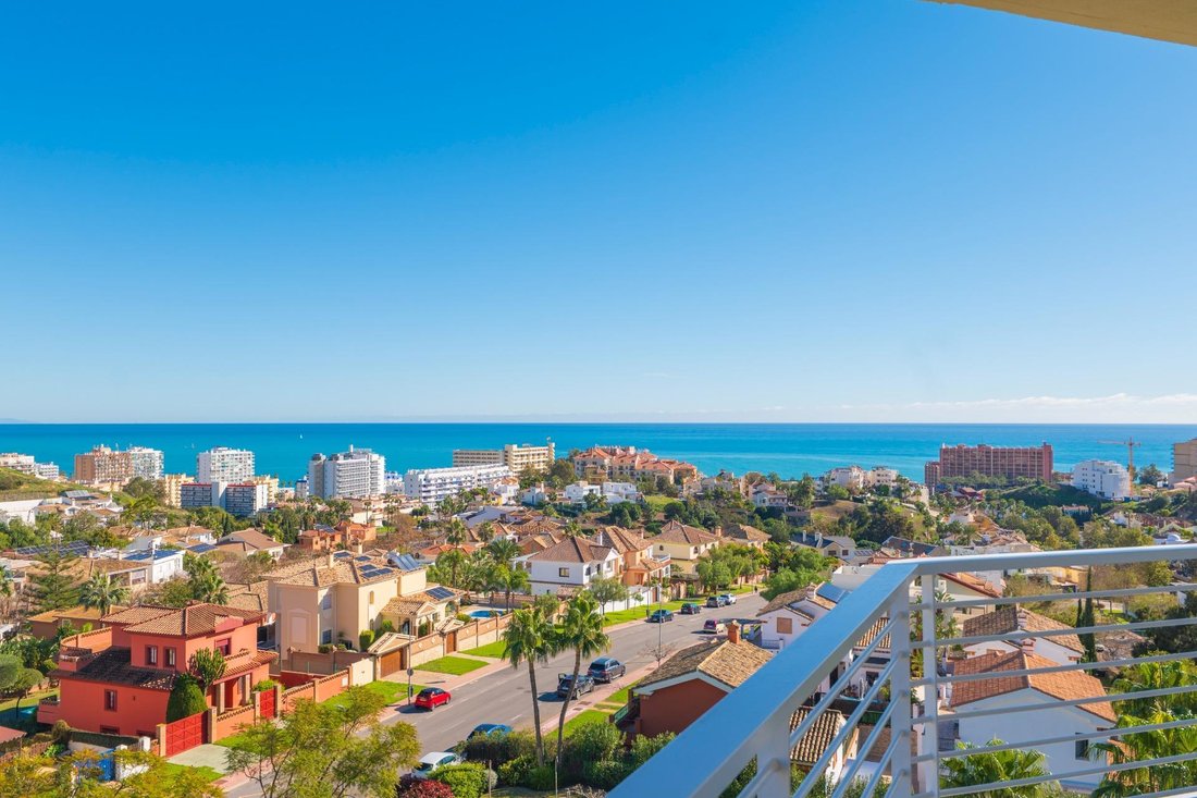 Apartment in La Capellania, Benalmadena, Andalusia 2 - 18318706