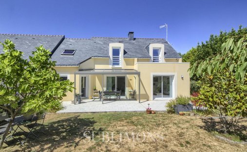 House in Saint Marc Est, Saint-Nazaire, France 1