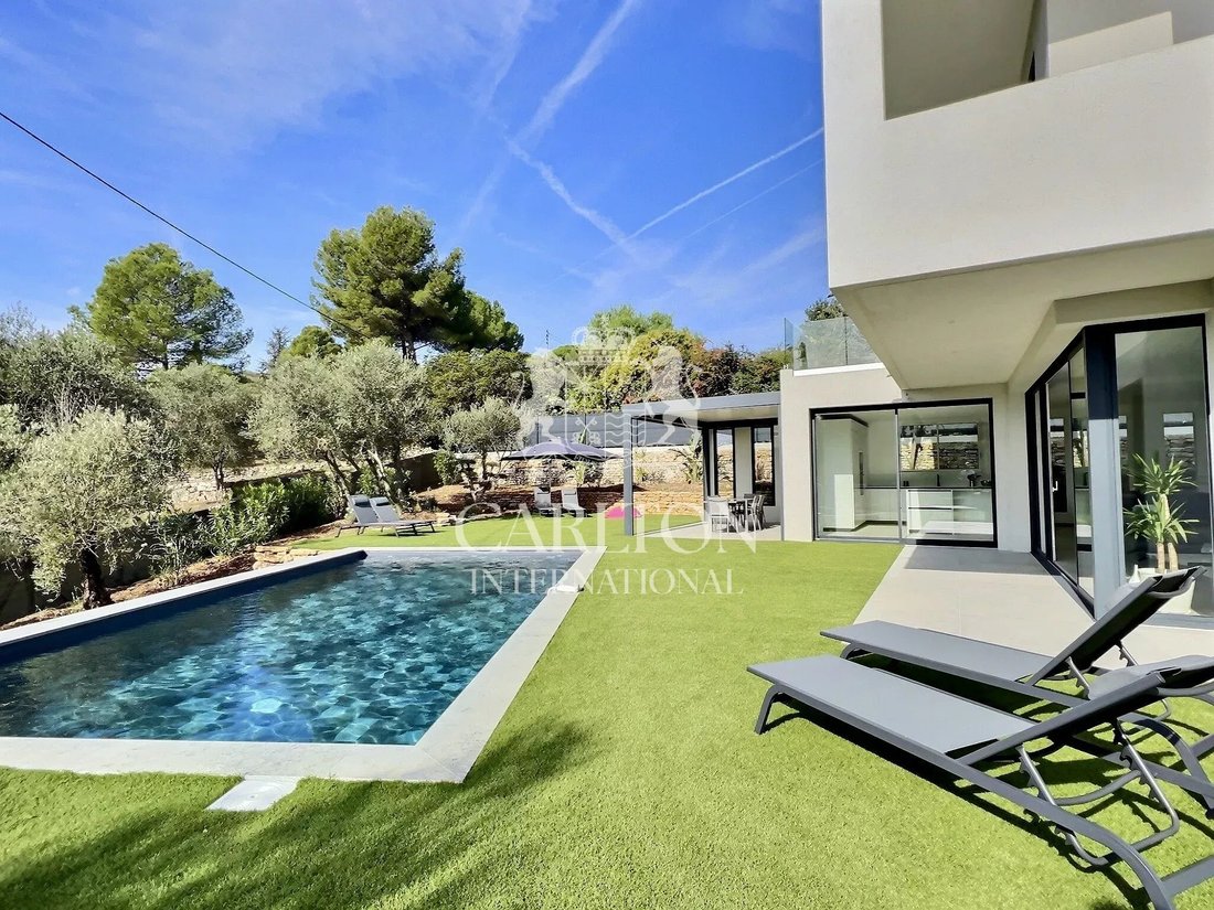 Villa in Valbonne, Provence-Alpes-Côte d'Azur, France 3 - 18320042
