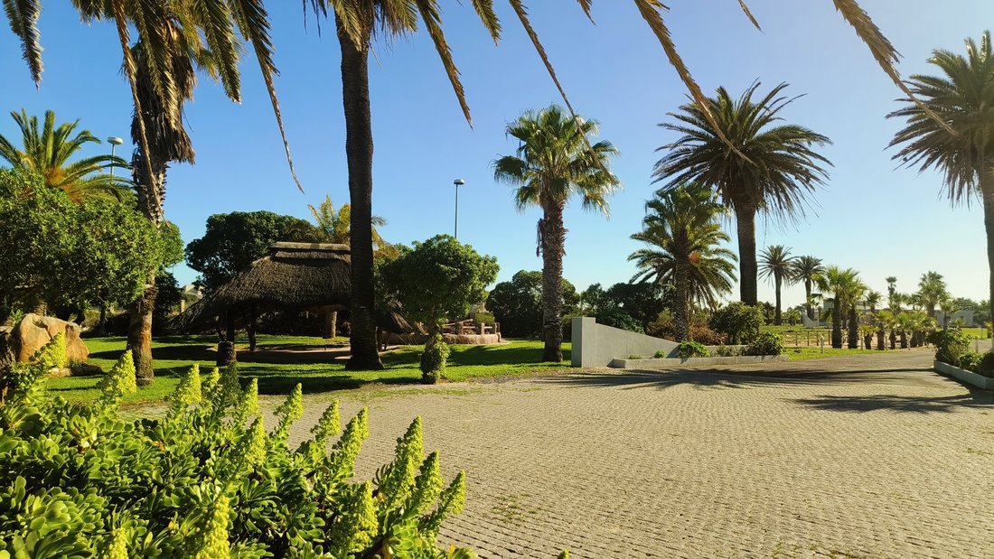 Farm Ranch in Van Riebeeckstrand, Cape Town, South Africa 2 - 17698985