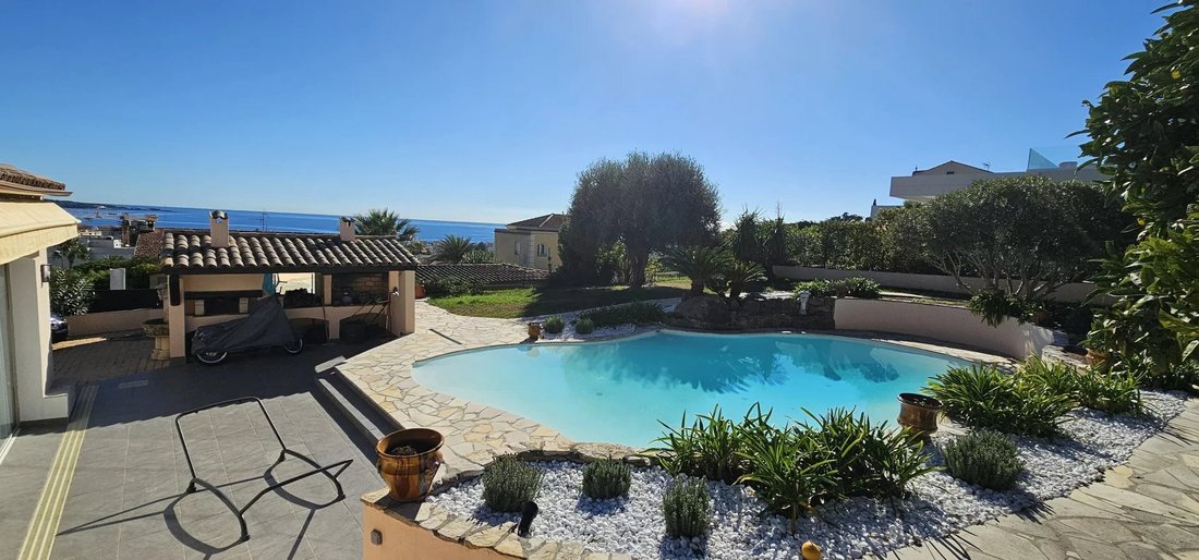 Villa in La Maure-Super Cannes, Vallauris, France 2 - 18319695