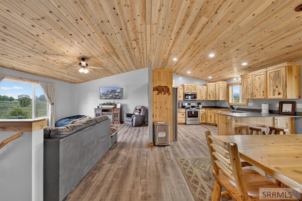 House in Island Park, Idaho, United States 5 - 18320699