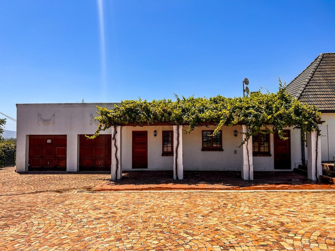 Farm Ranch in Stellenbosch, Western Cape, South Africa 5 - 18320302