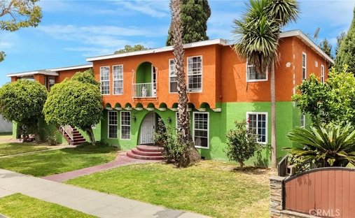 Compton, California, United States 1
