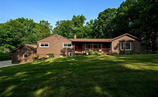 House in Mantua, Ohio, United States 1