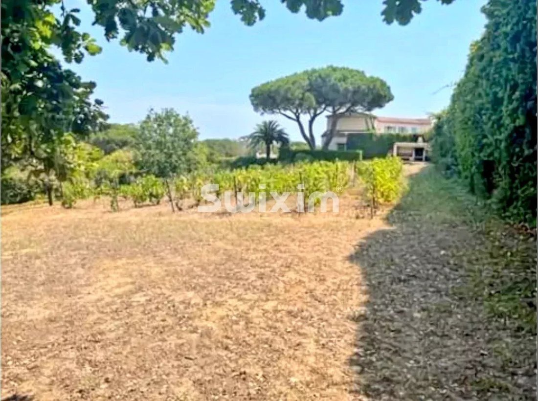 Estate in Zone Ouest Urbaine, Saint-Tropez, France 5 - 18319947