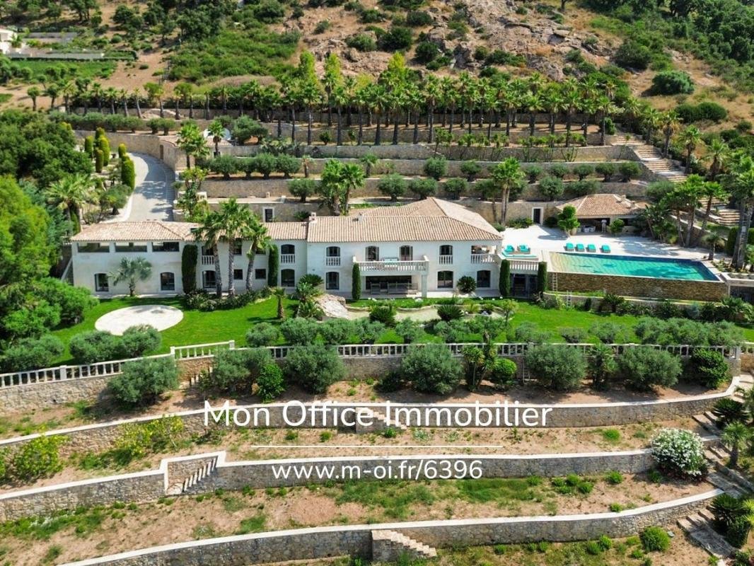 House in Grimaud, Provence-Alpes-Côte d'Azur, France 2 - 18320825