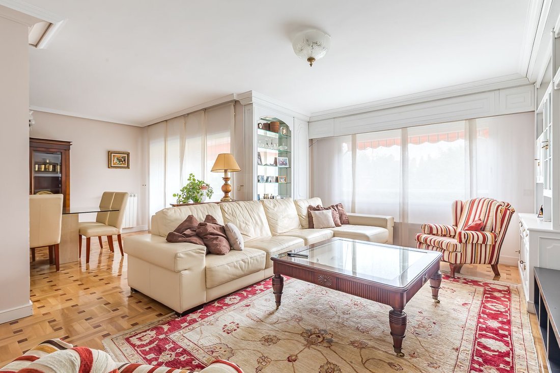 Appartamento a Pozuelo de Alarcón, Madrid, Spagna 1 - 18320436