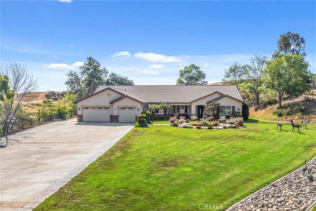 House in Cherry Valley, California, United States 5 - 18320502