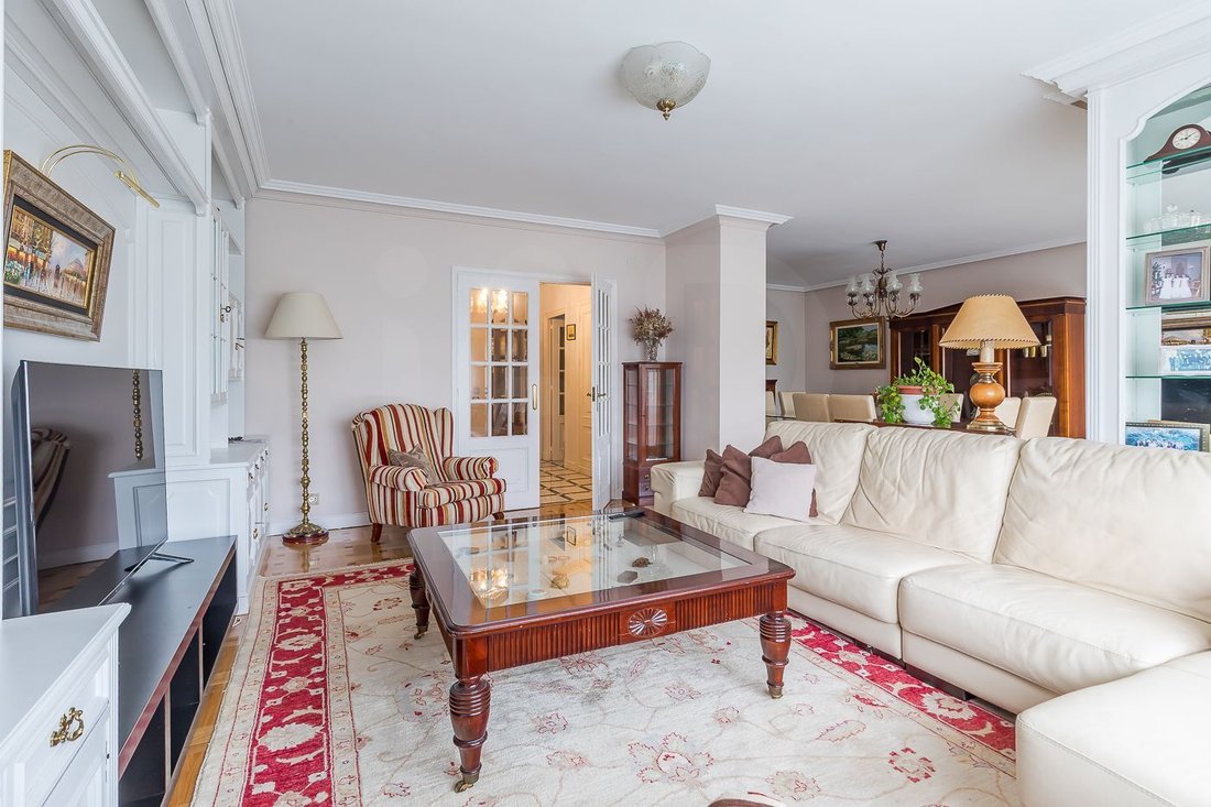 Appartamento a Pozuelo de Alarcón, Madrid, Spagna 5 - 18320436