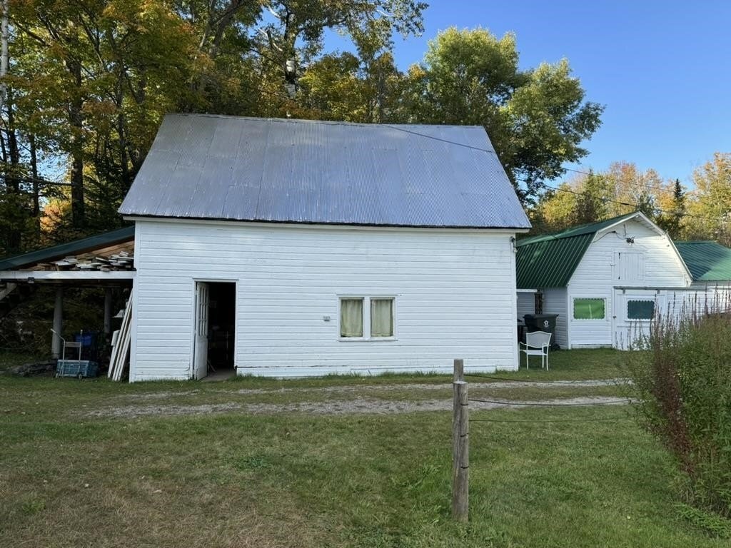 Brownington, Vermont, United States 3 - 18320477
