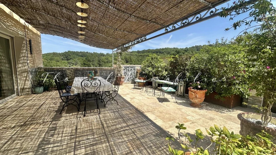 House in La Garde-Freinet, Provence-Alpes-Côte d'Azur, France 2 - 18213541