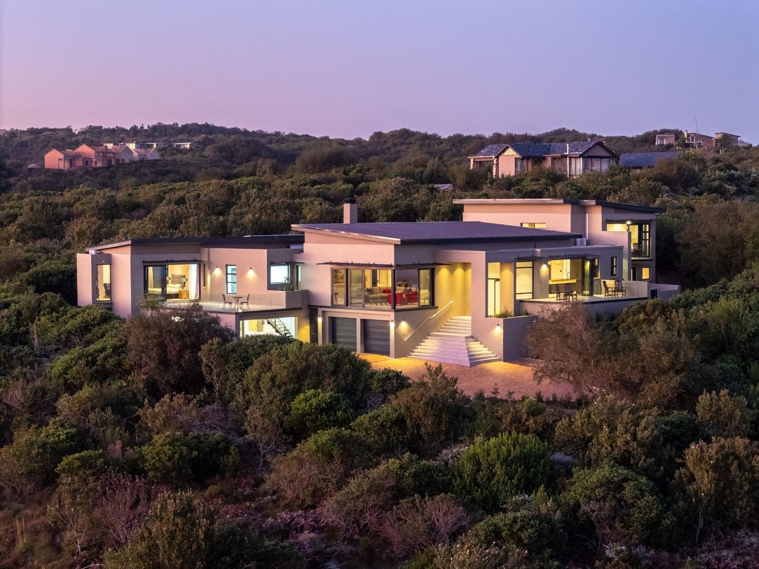 House in Pezula Private Estate, Western Cape, South Africa 3 - 18320832