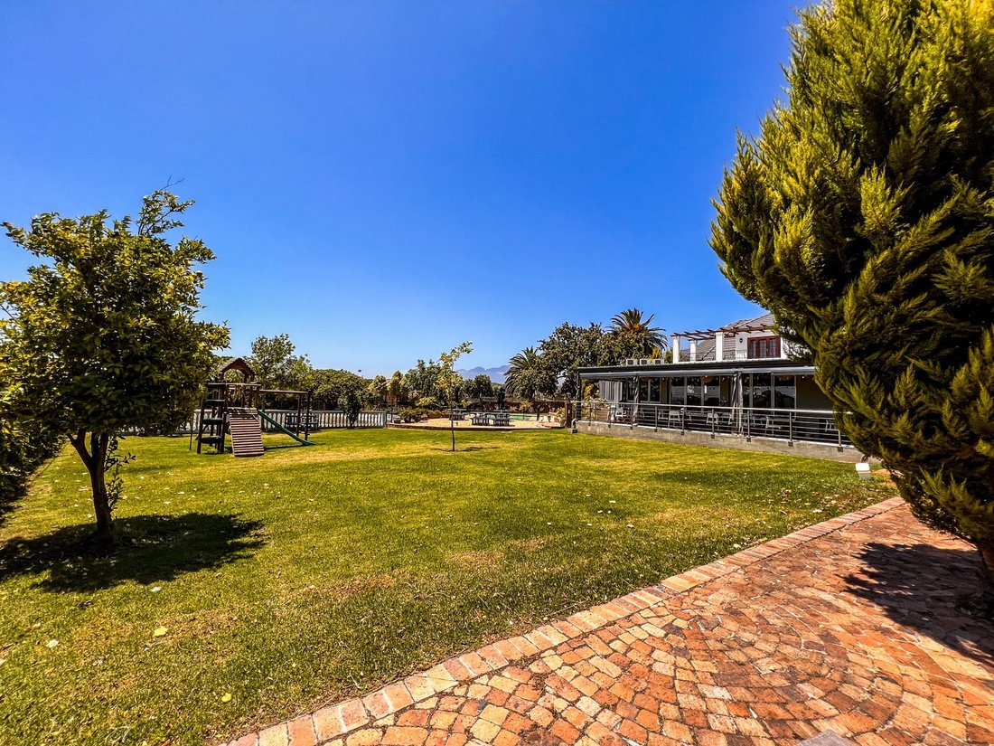 Farm Ranch in Stellenbosch, Western Cape, South Africa 2 - 18320302