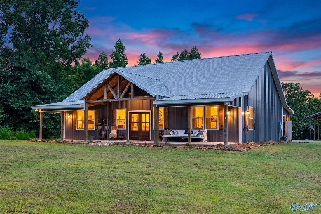 House in Albertville, Alabama, United States 1 - 18321803
