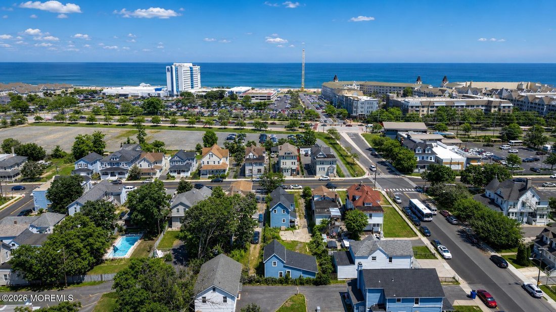 House in Long Branch, New Jersey, United States 5 - 18318560