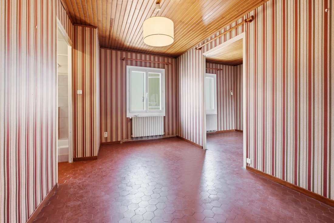 Townhouse in Arles, Provence-Alpes-Côte d'Azur, France 3 - 18249091
