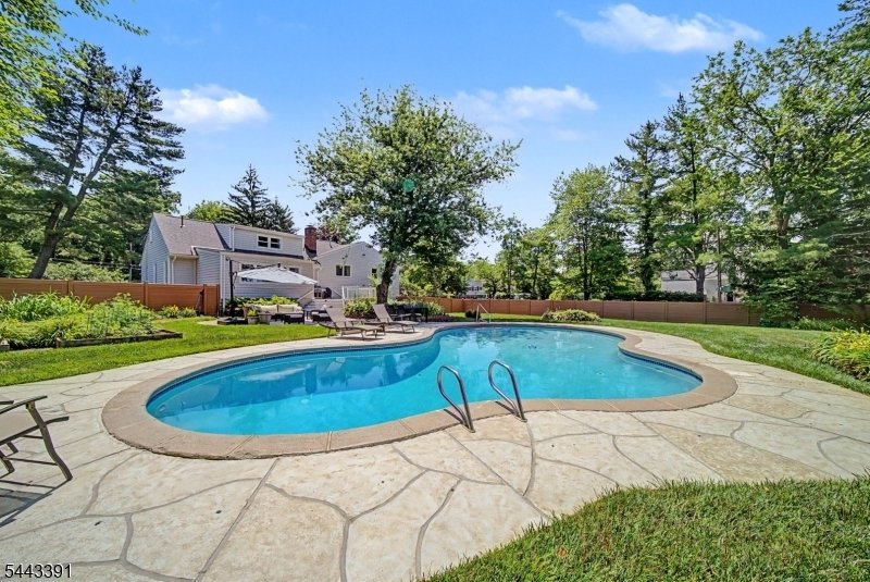 House in Livingston, New Jersey, United States 3 - 18320539
