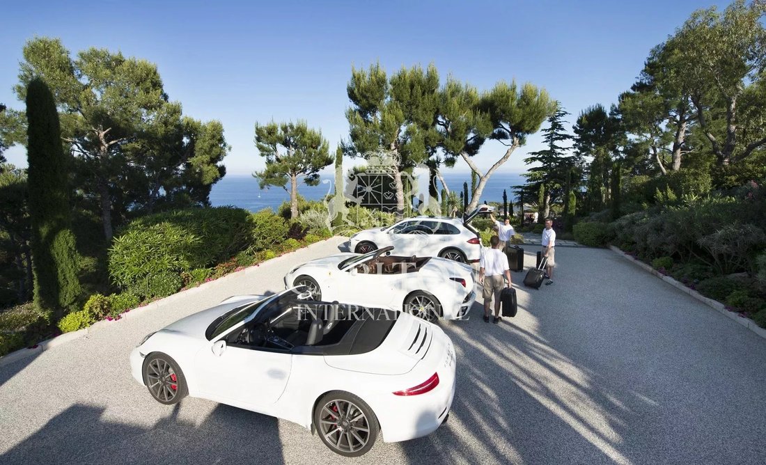 Estate in Saint-Jean-Cap-Ferrat, Provence-Alpes-Côte d'Azur, France 2 - 18320059