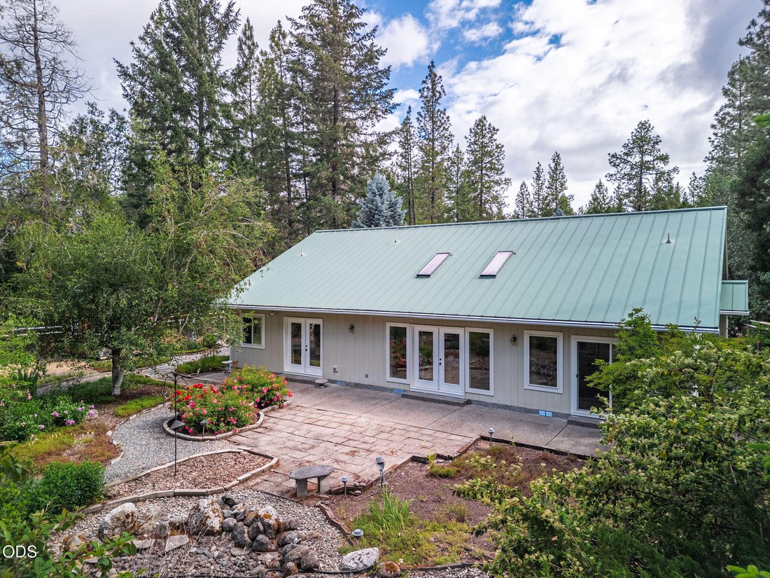 House in Grants Pass, Oregon, United States 5 - 18318529