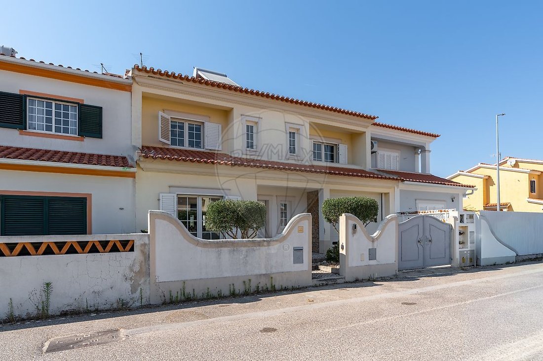 House in Azeitao (Sao Lourenco e Sao Simao), Setubal, Portugal 5 - 18319038