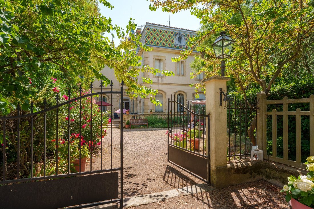 House in Ancien Hôpital, Beziers, France 2 - 18320645