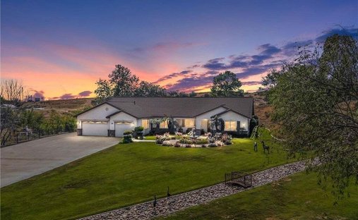 House in Cherry Valley, California, United States 1
