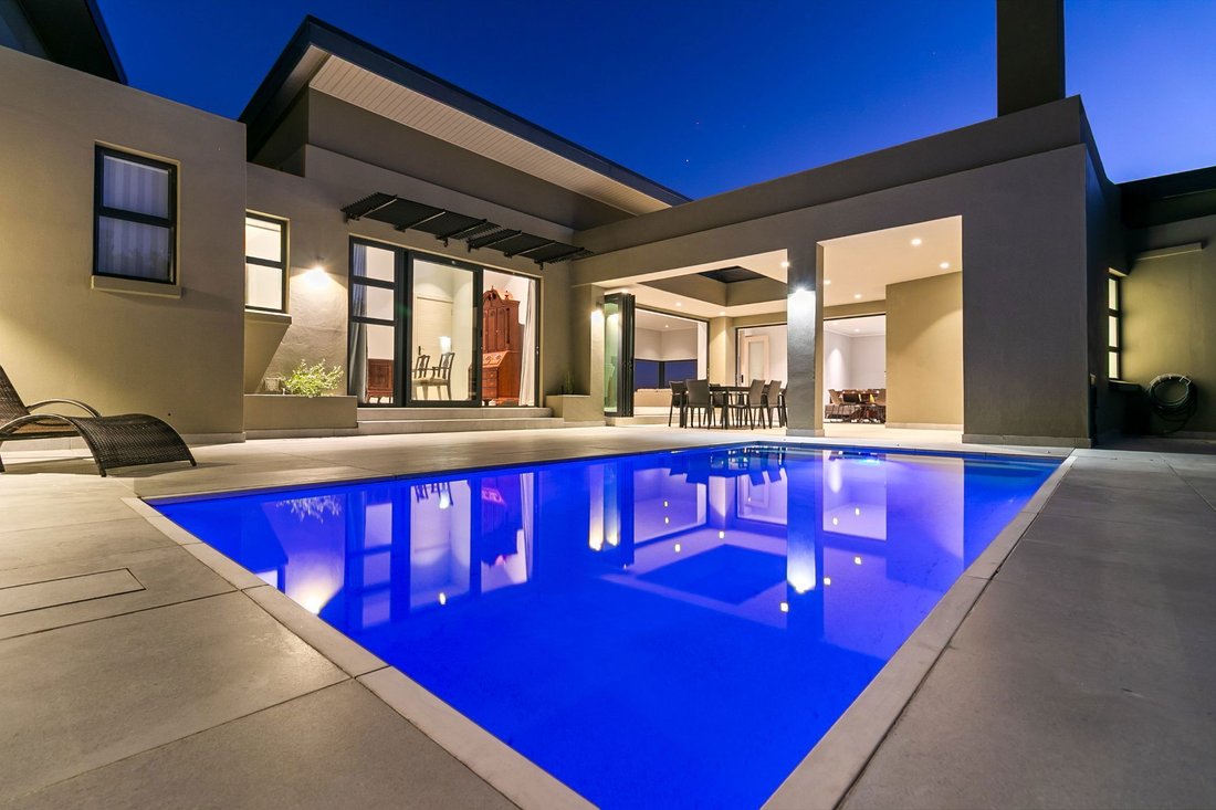House in Pezula Private Estate, Western Cape, South Africa 2 - 18320832