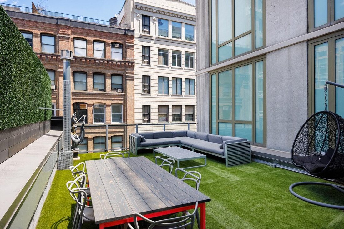 Condo in New York, New York, United States 1 - 18313646