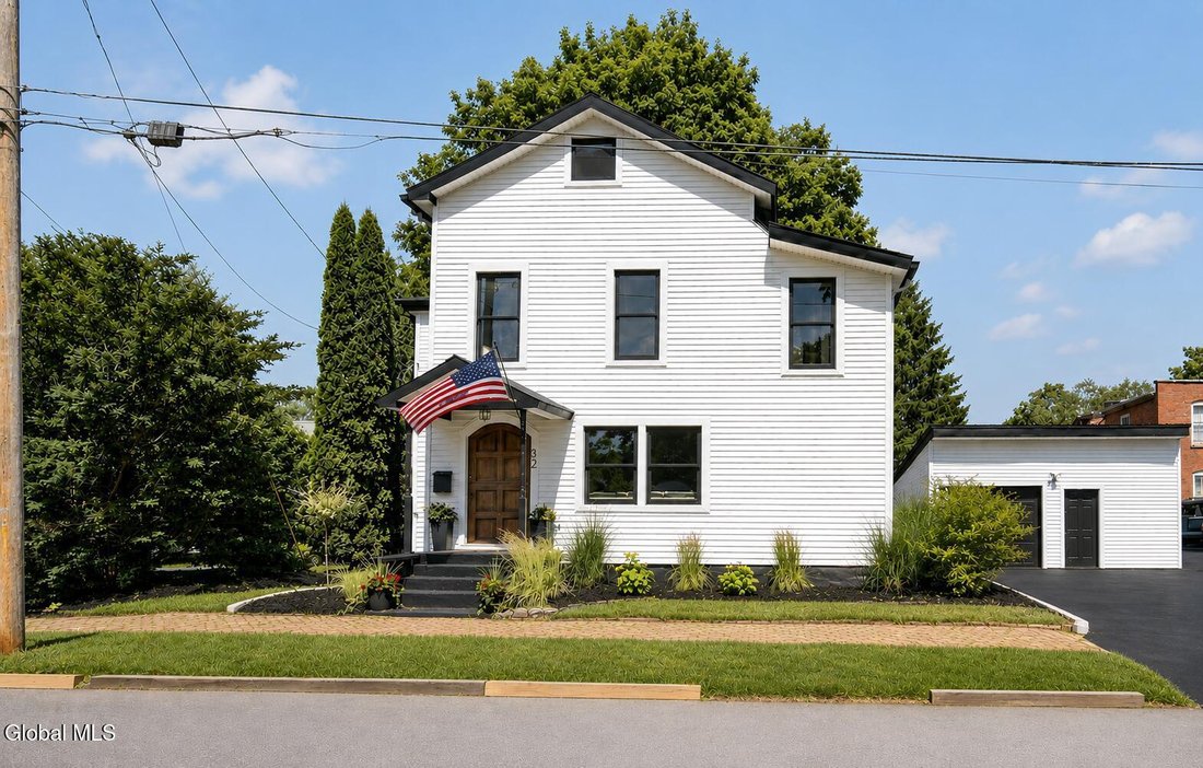 House in Saratoga Springs, New York, United States 1 - 18319110