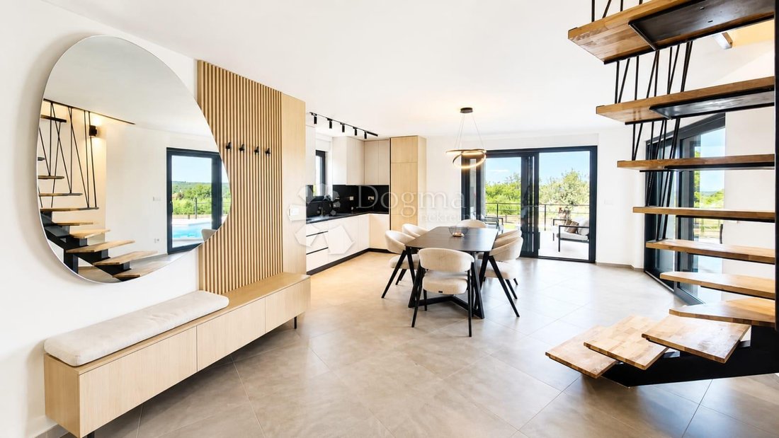 House in Sveti Lovrec Pazenaticki, Istria County, Croatia 5 - 18322838