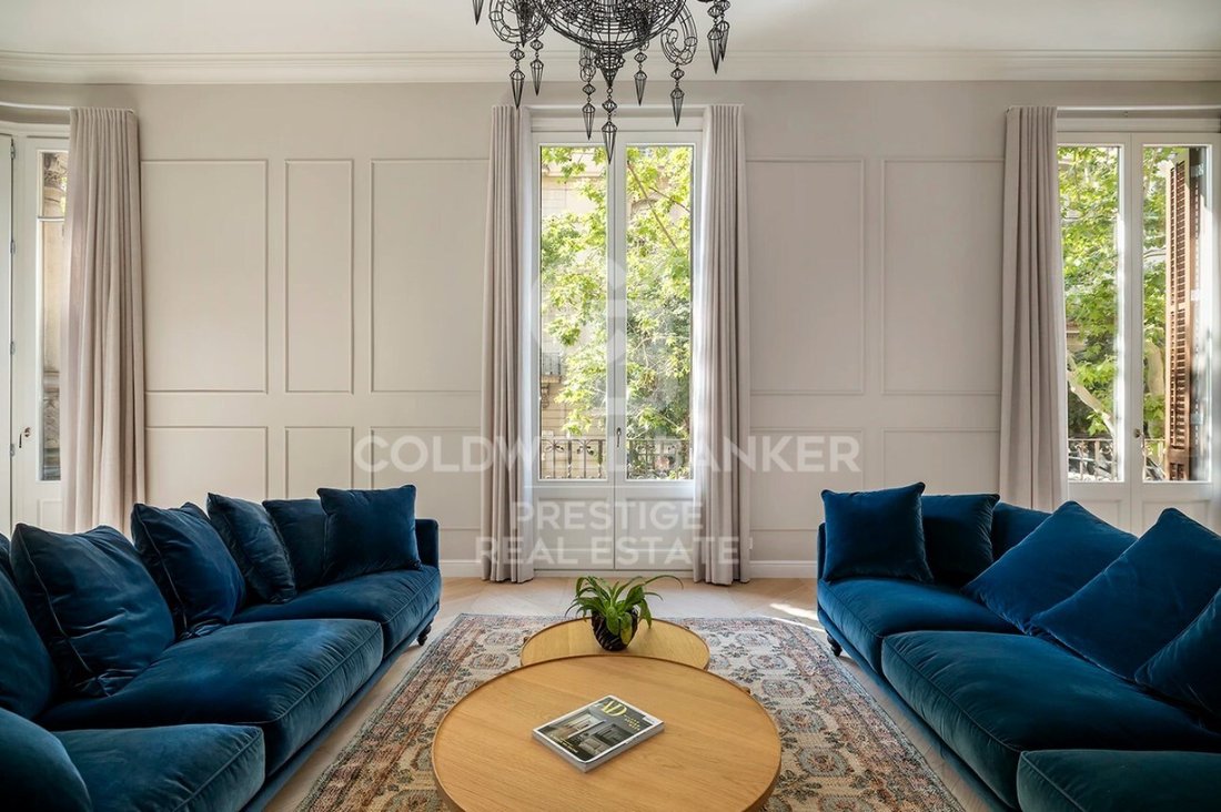Apartment in Eixample, Barcelona, Spain 3 - 18323012