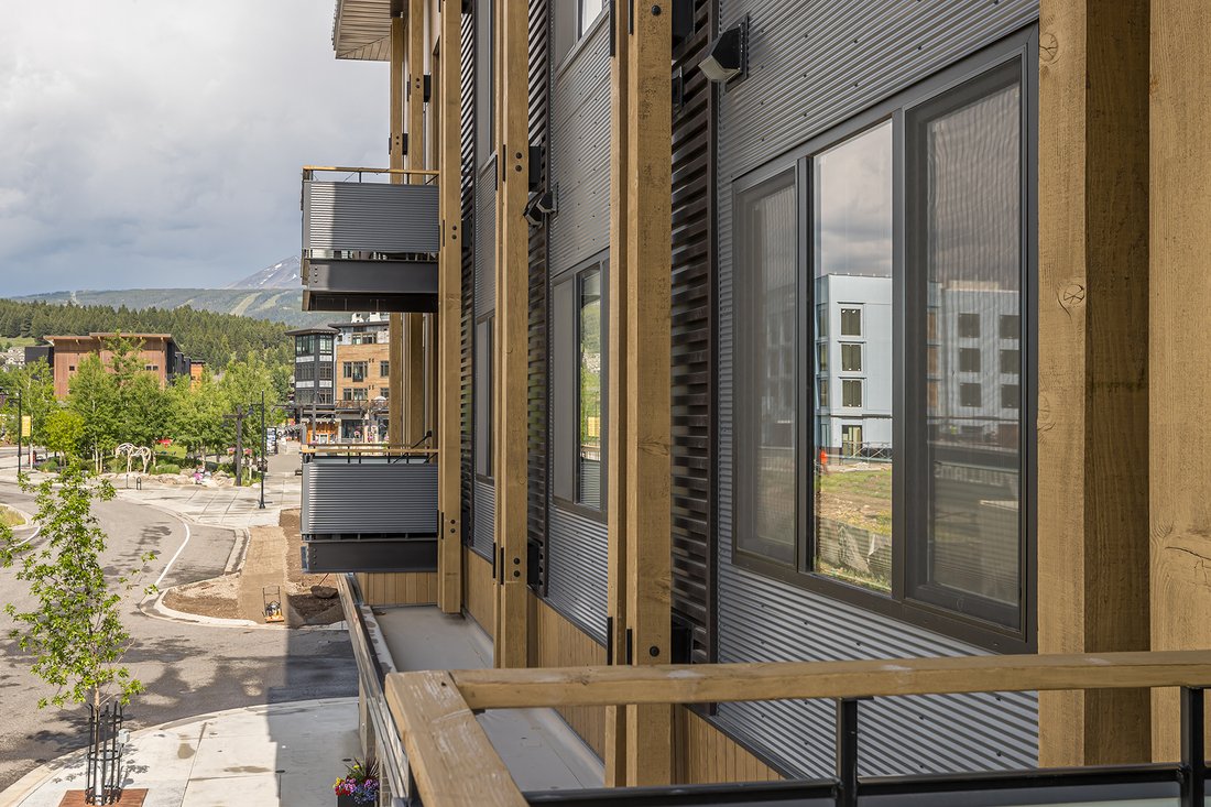 Condo in Gallatin Gateway, Montana, United States 5 - 18323901