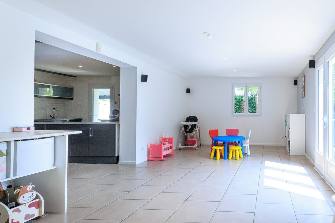 House in Saint-Laurent-de-Gosse, Nouvelle-Aquitaine, France 4 - 18323716