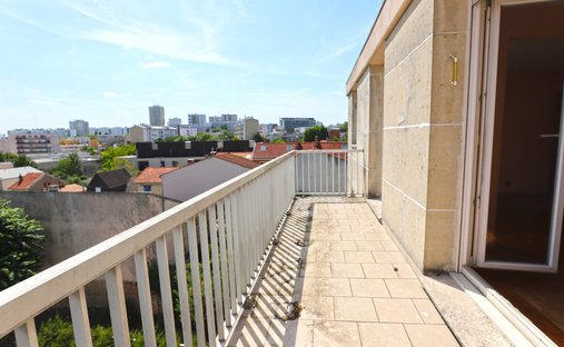 Apartment in Arrondissement of Bobigny, Ile-de-France, France 1