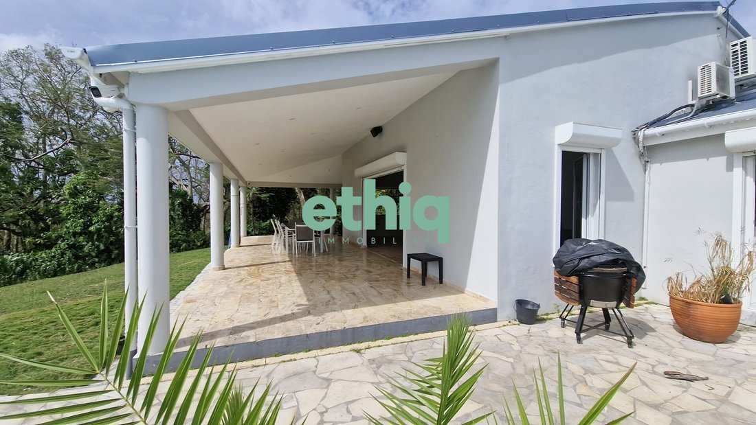 Villa in Le Gosier, Grande-Terre, Guadeloupe 3 - 18323624