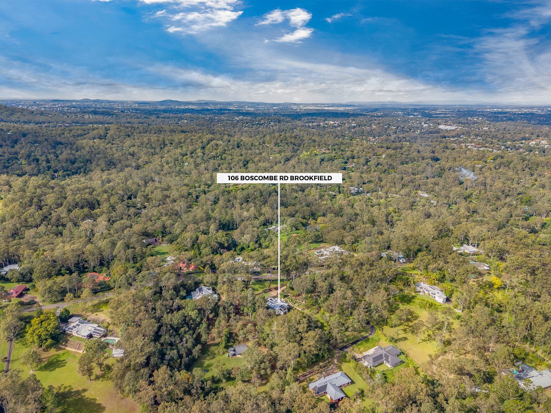 House in Brookfield, Queensland, Australia 3 - 18323813
